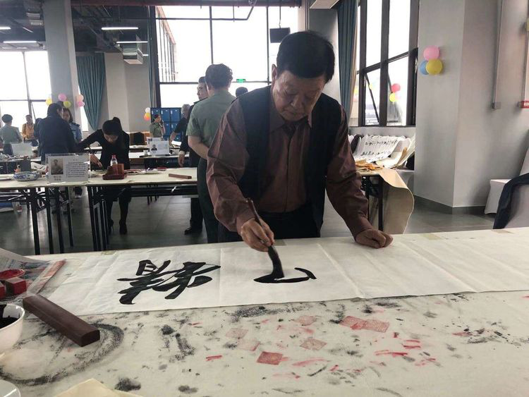邀请函~文化中国·中国文化进万家优秀传统文化高峰论坛(走进文昌)暨文昌军事题材电影展系列文化活动 邀请函~文化中国·中国文化进万家优秀传统文化高峰论坛(走进文昌)暨文昌军事题材电影展系列文化活动
